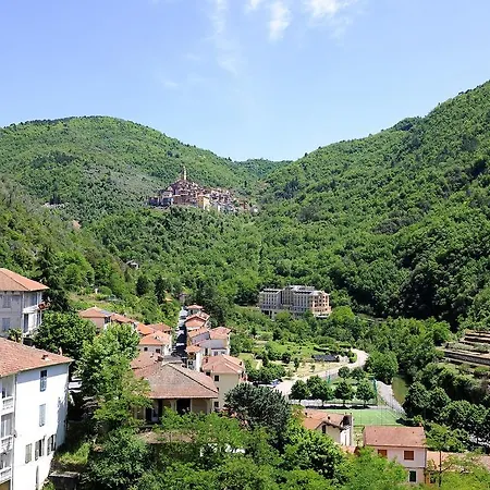 Panoramic With Balcony And Terrace Lejlighed